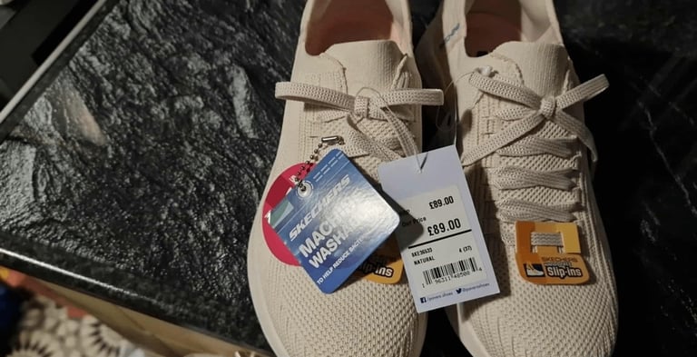 image for Ladies sketchers