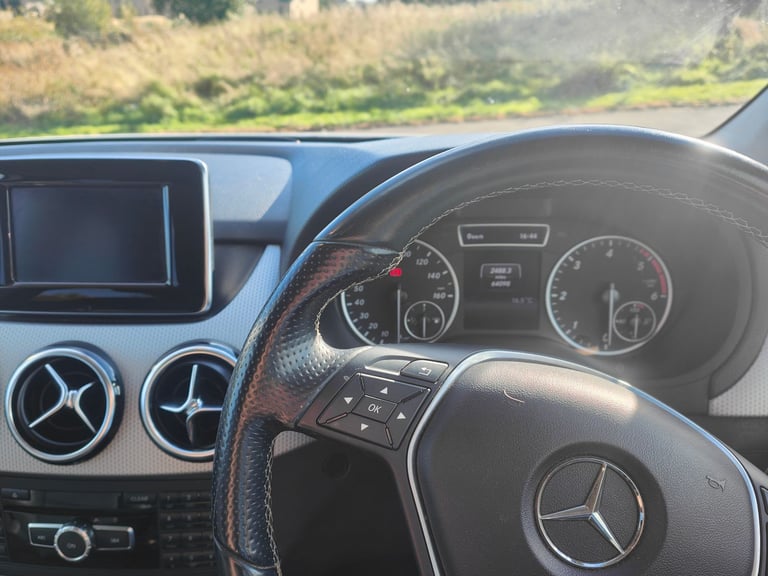 Mercedes-Benz, B CLASS, MPV, 2013, Manual, 1461 (cc), 5 doors