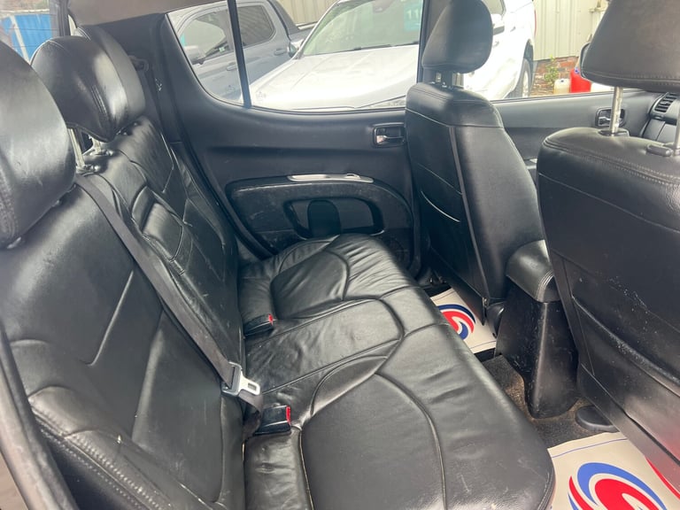 2014 Mitsubishi L200 D/Cab DI-D Warrior II 4WD 176Bhp [2010] PICK UP Diesel Manual