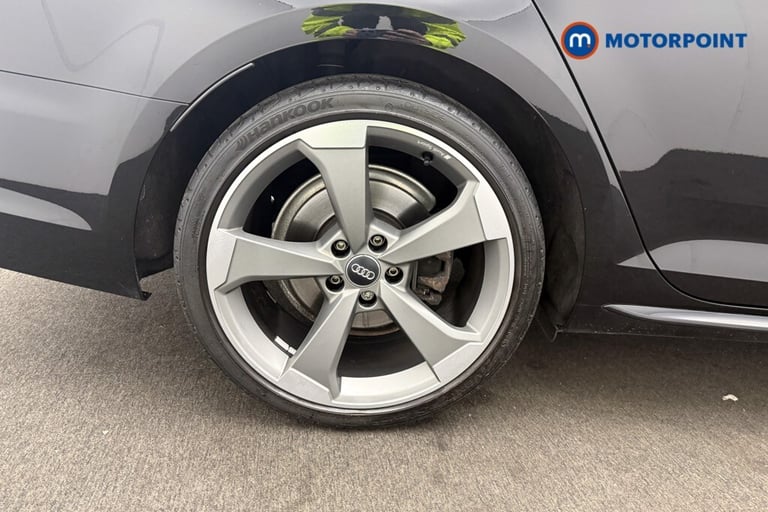 2019 Audi A4 35 TFSI Black Edition 4dr Saloon Petrol Manual
