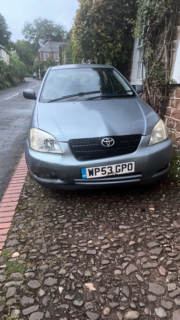 Toyota, COROLLA, Hatchback, 2004, Manual, 1598 (cc), 5 doors