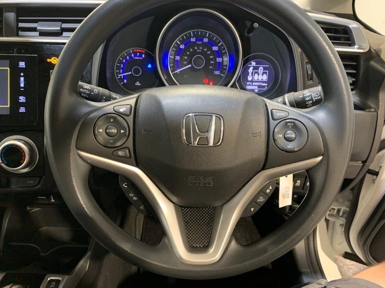 2018 18 HONDA JAZZ 1.3 I-VTEC SE NAVI HATCHBACK 5DR PETROL MANUAL EURO 6 (S/S) (