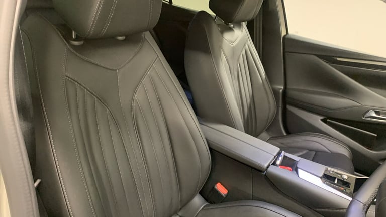 2025 DS Automobiles DS 4 1.6 E-TENSE 12.4kWh Rivoli Hatchback 5dr Petrol Plug-in Hybrid EAT8 Euro...