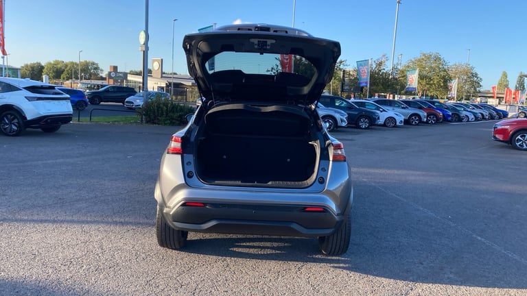 2022 Nissan Juke 1.0 DiG-T 114 Tekna 5dr DCT Petrol Hatchback Hatchback Petrol Automatic