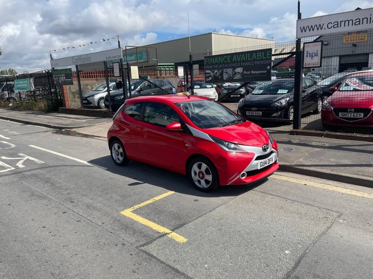 image for 2014 Toyota AYGO 1.0 VVT-i X-Play 3dr ONLY £20 ROAD TAX PA  *WAS £5695 SAVE £1200 NOW £4495* HATC...