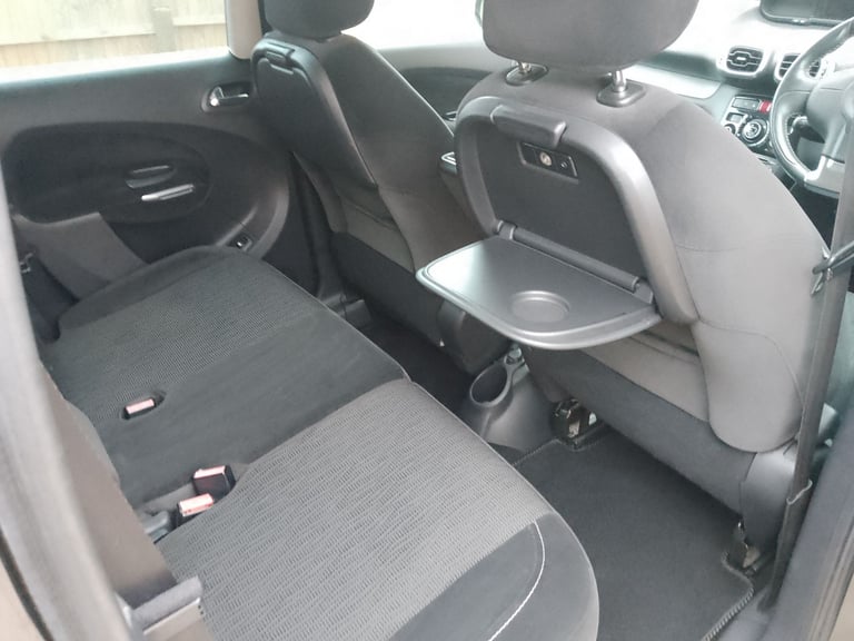 Citroen C3 Picasso Exclusive 1.6 HDI MPV