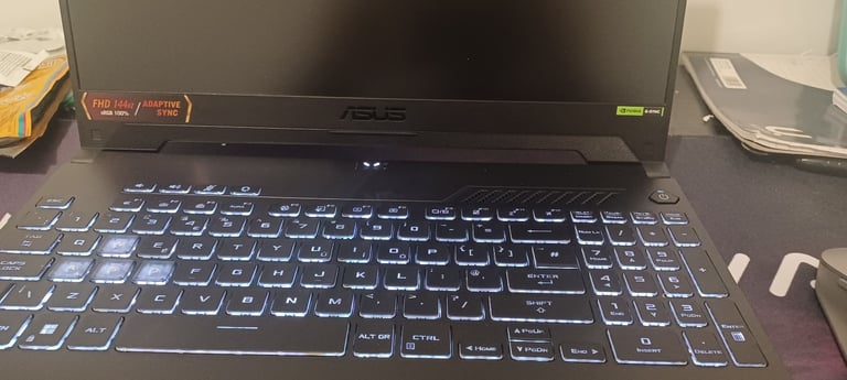 Gaming Laptop / RTX 4060 / 144Hz / 16GB RAM DDR5 / 1TB Nvme