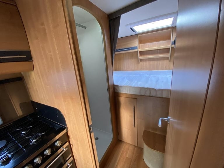 2011 AUTO-TRAIL FRONTIER MOHAWK LUXURY MOTORHOME
