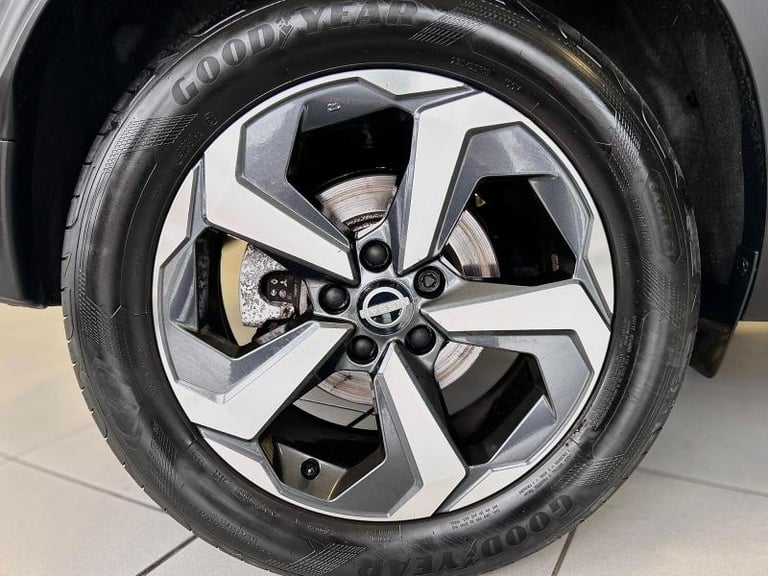 2022 Nissan Qashqai 1.3 DIG-T MHEV N-Connecta SUV 5dr Petrol Hybrid Manual Manual SUV Hybrid Manual