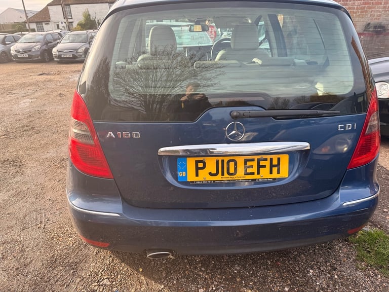 2010 Mercedes-Benz A-Class A160 CDI BlueEFFICIENCY Avantgarde SE 5dr HATCHBACK Diesel Manual