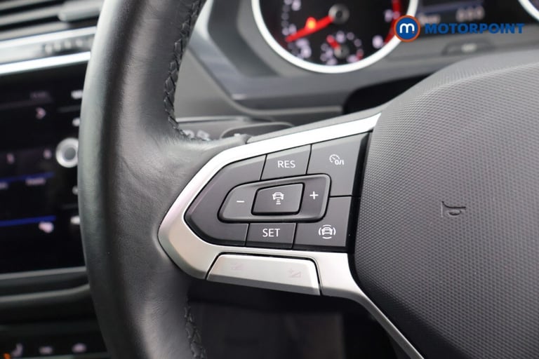 2022 Volkswagen Tiguan 1.5 TSI 150 Life 5dr DSG SUV Petrol Automatic