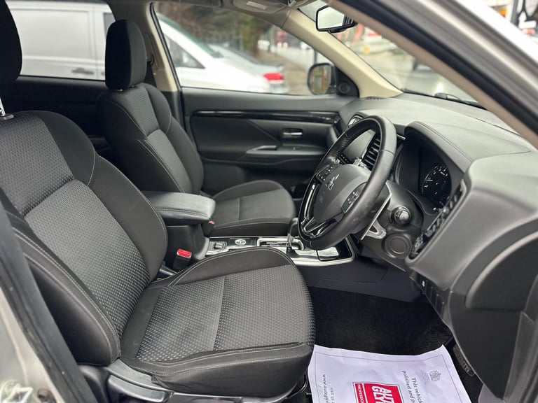 2020 Mitsubishi Outlander 2.0 MIVEC Design CVT 4WD Euro 6 (s/s) 5dr ESTATE Petrol Automatic