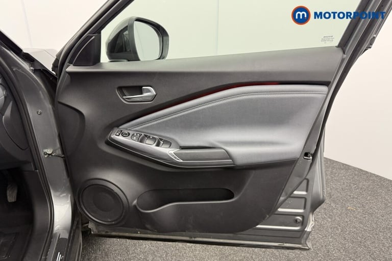 2022 Nissan Juke 1.0 DiG-T 114 Tekna 5dr DCT SUV Petrol Automatic