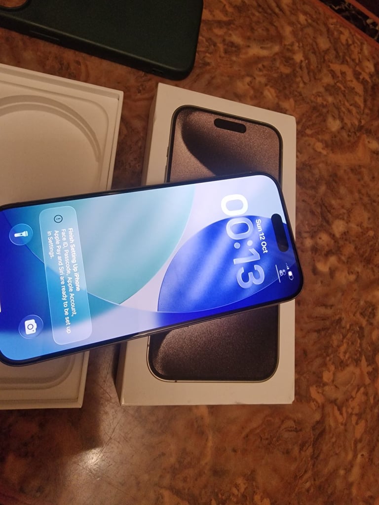 Iphone 15 pro 256gb mint 