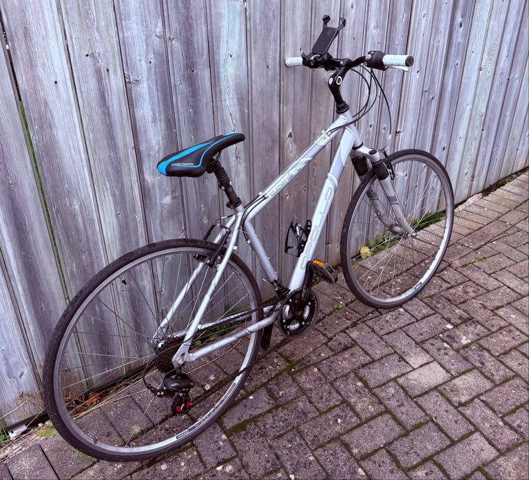 Apollo hybrid road bike