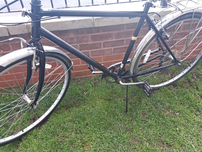 Mens bike brilliant condition Welcome to come check and try it all out from my front door 