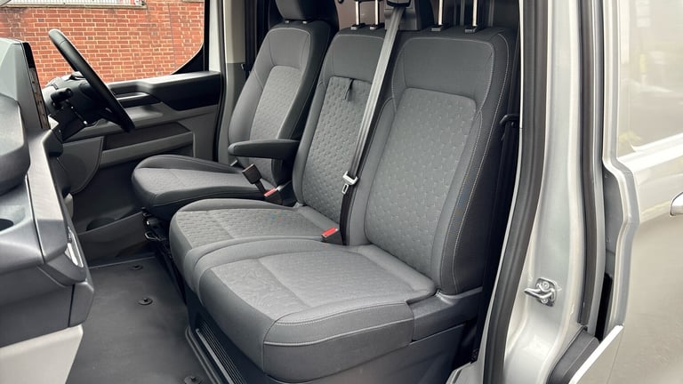 2025 Ford Transit Custom 2.0 EcoBlue 136ps H1 Van Limited Auto PANEL VAN DIESEL Automatic