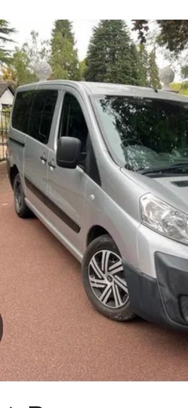 Peugeot Expert WAV wheelchair adapted