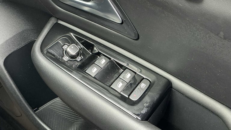 2022 Citroen C5 X 1.2 PureTech 130 Shine 5dr EAT8 SUV Petrol Automatic