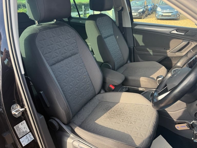 2021 Volkswagen Tiguan 1.5 TSI Life SUV 5dr Petrol Manual Euro 6 (s/s) (150 ps) SUV Petrol Manual