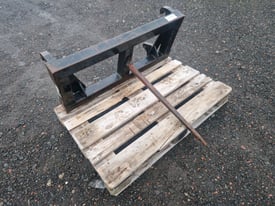 Tractor front loader slewtic bale spike with euro brackets 