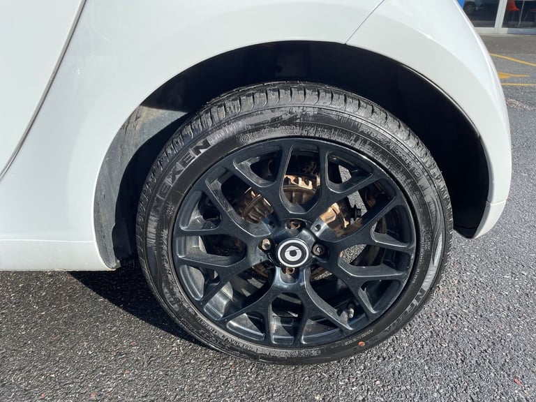 2019 smart fortwo 0.9 Turbo Urban Shadow Edition 2dr Auto COUPE PETROL Automatic