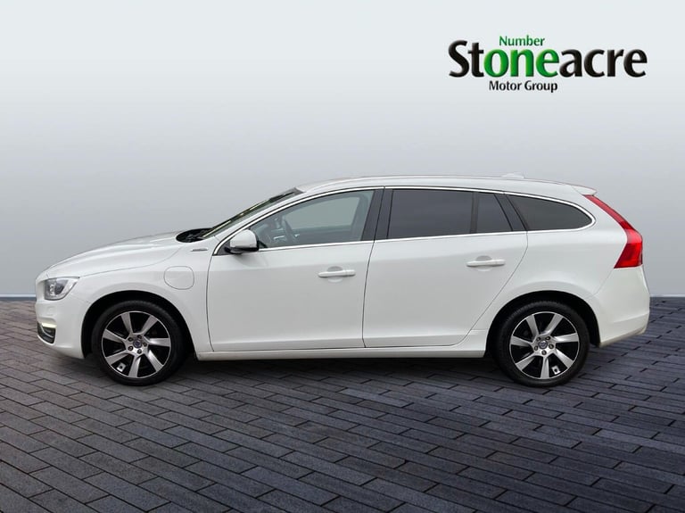 2014 Volvo V60 2.4 D6 Estate 5dr Diesel Plug-in Hybrid Geartronic AWD Euro 5 (s/s) (285 ps ESTATE...