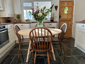Ercol Vintage Drop Leaf Kitchen Dining Table refurbished & chairs 