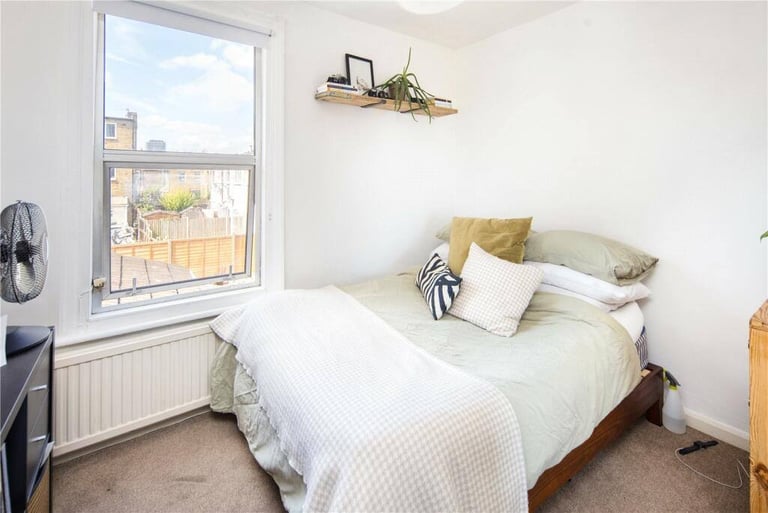 🏡 Spacious Double Room for Couple – Seven Sisters 🏡🗝