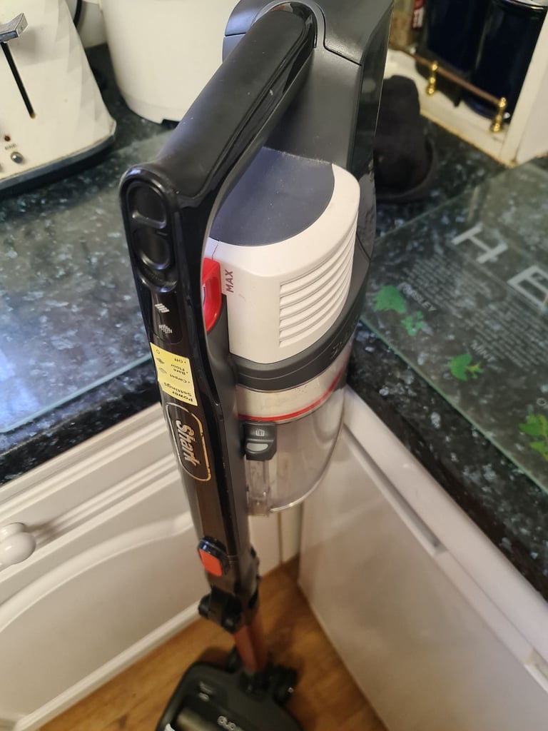 SHARK DUO CLEAN FOLDOVER £50