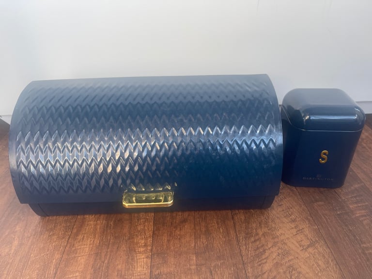 image for Tk Max Bread Bin And Biscuit Container