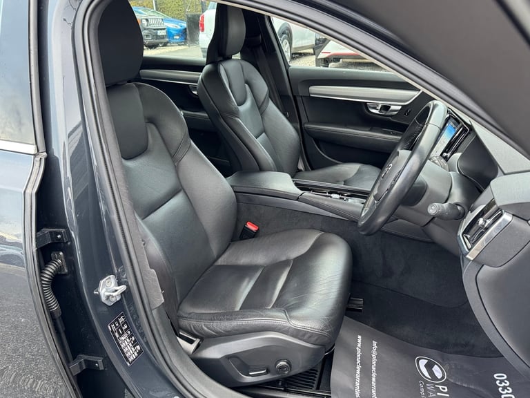 2019 Volvo V90 2.0 D4 Momentum Nav 5dr Geartronic Auto ULEZ ESTATE Diesel Automatic