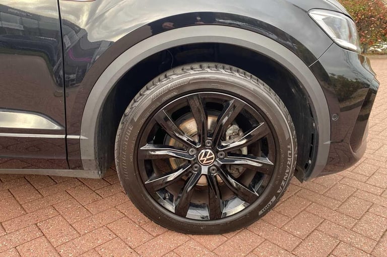 2023 Volkswagen T-Roc 1.5 TSI R-Line 5dr DSG HATCHBACK Petrol Automatic