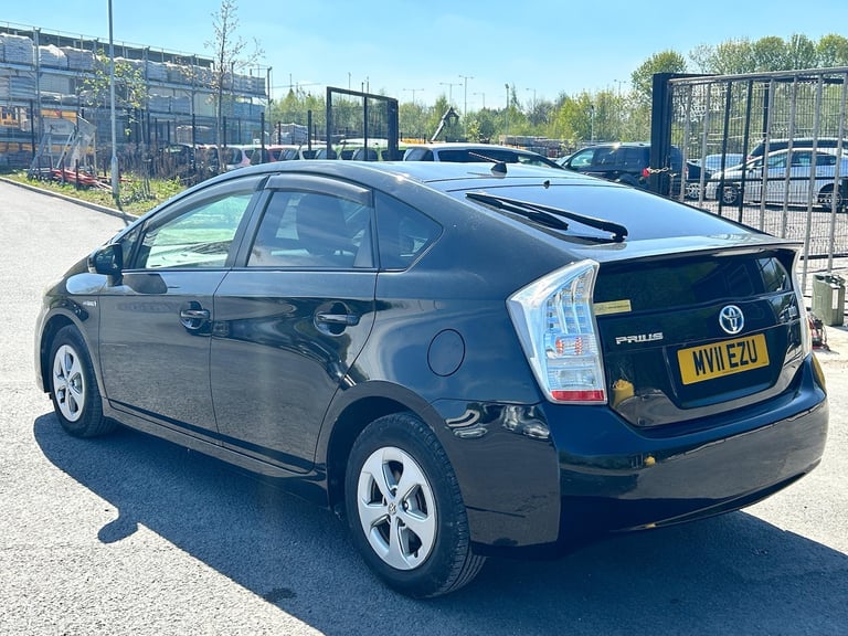 2011 Toyota Prius 1.8L PRIUS HYBRID PETROL Petrol