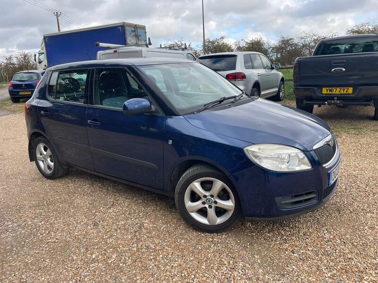  Skoda Fabia 1.2 Fabia 2 HTP 70 5dr Hatchback Petrol Manual