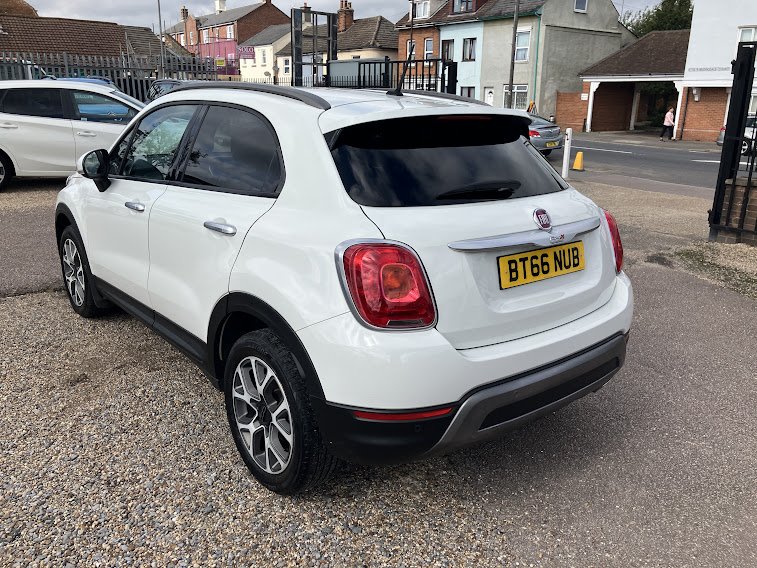 FIAT 500X 1.6 500x Off-road Look 1.6 Multijet Ii 120hp Cross 2016