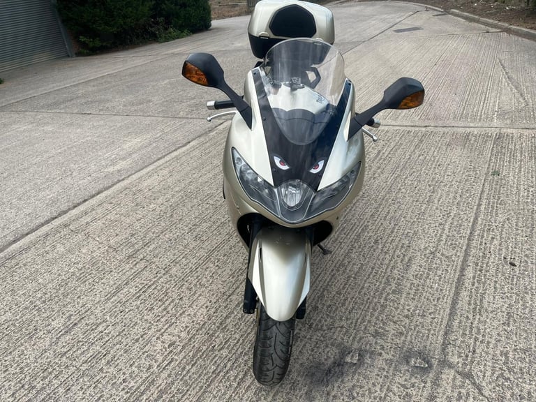 2013 13 TRIUMPH SPRINT GT1050 ABS GT 1050 TOURER NEW MOT ST1050