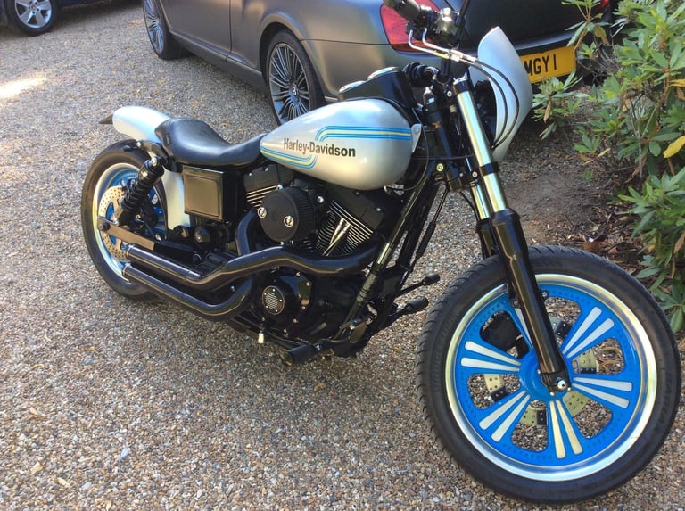 HARLEY-DAVIDSON FXDL DYNA LOWRIDER SPECIAL 