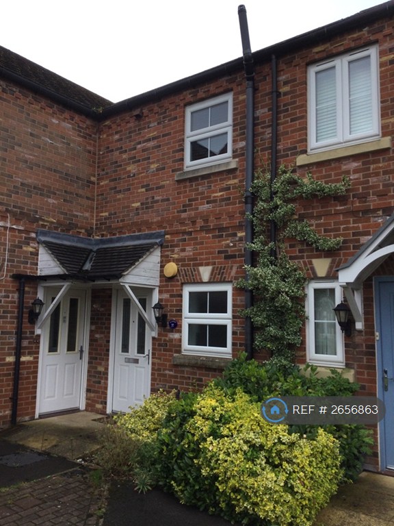 image for 2 bedroom flat in Olive Grove, Goole, DN14 (2 bed) (#2656863)