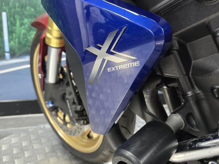 HONDA CB 1000 R