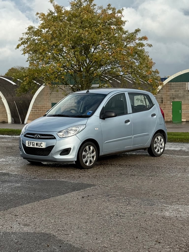 Hyundai i10 2011 only 8,700 miles from New !