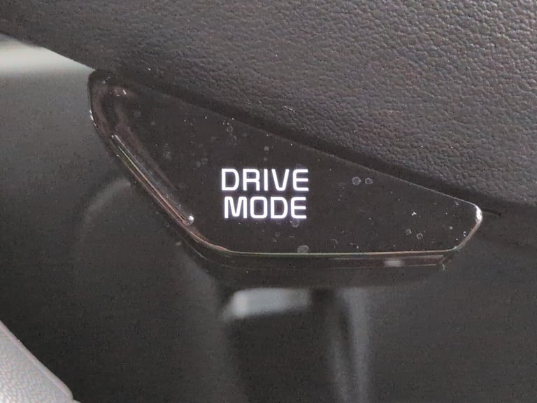 2022 Kia Niro 64.8kWh 3 SUV 5dr Electric Auto (201 bhp) - NAV - HEATED STEERING - DRIVER  Suv Ele...