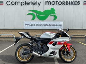 YAMAHA YZF-R7 2023 - ONLY 10 MILES FROM NEW - ONE OWNER FROM NEW 