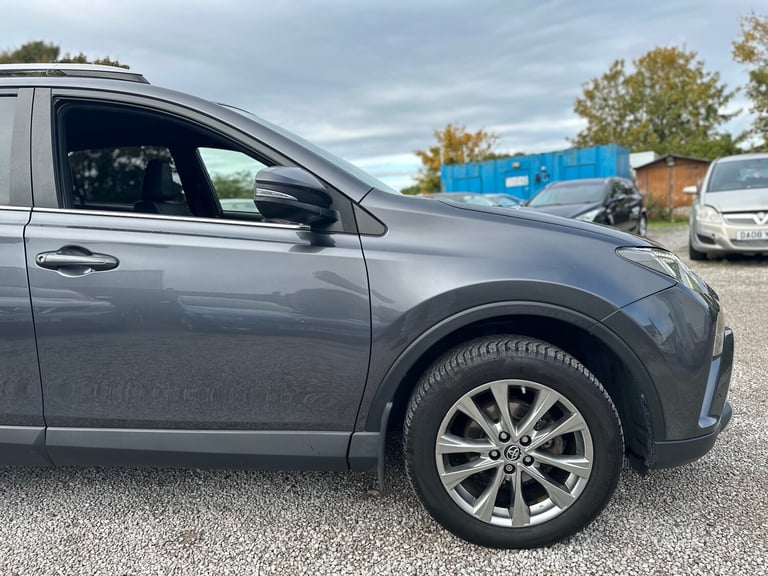 2017 Toyota RAV4 2.0 D-4D Excel TSS 5dr [Nav] 2WD ESTATE Diesel Manual