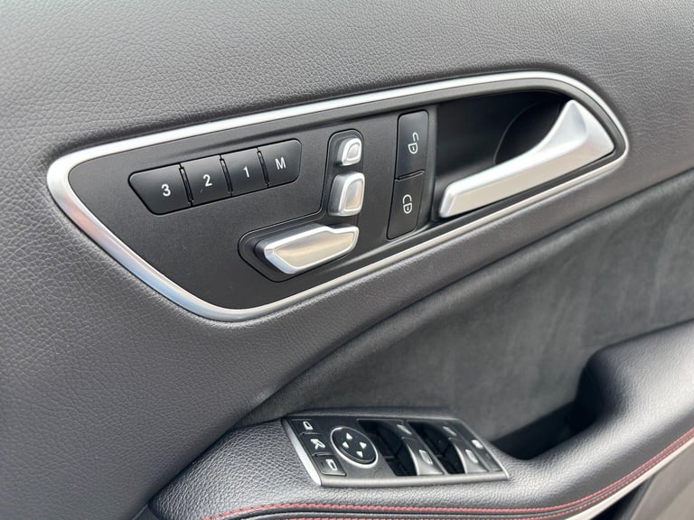 2018 Mercedes-Benz GLA 1.6 GLA200 AMG Line (Premium Plus) Euro 6 (s/s) 5dr ESTATE Petrol Manual