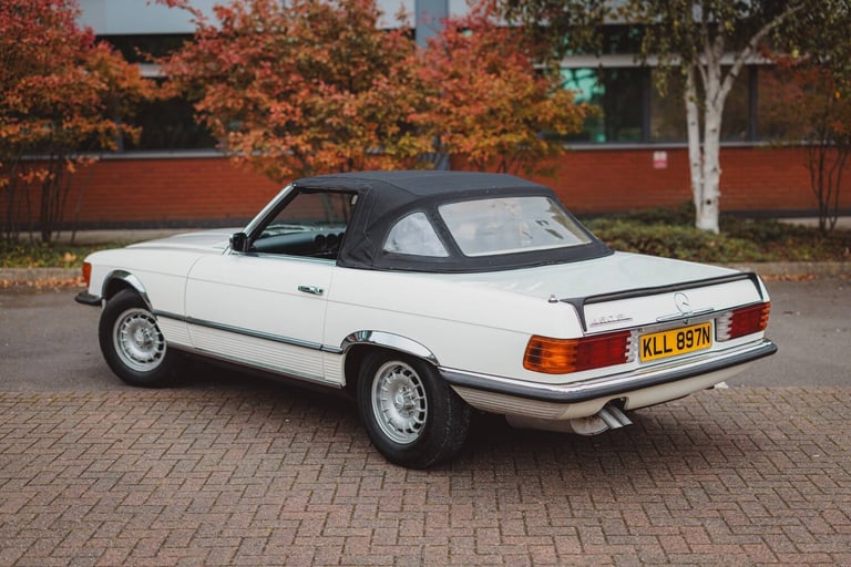1975 Mercedes-Benz 450 SL  PETROL Automatic