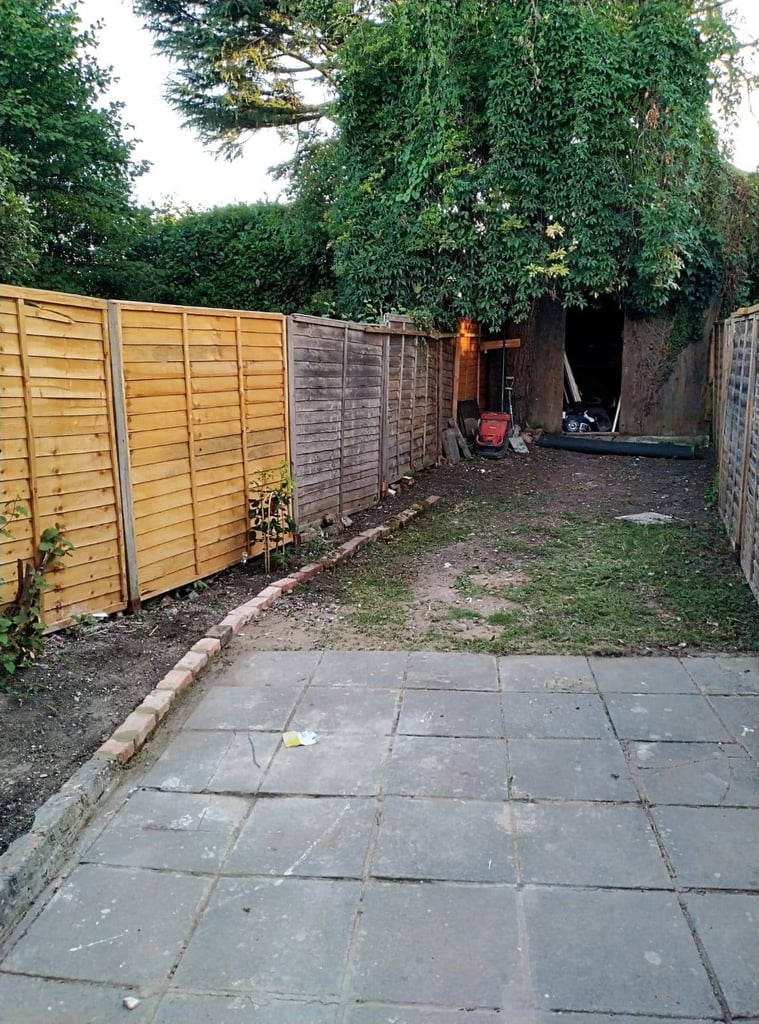 DSS GR FL2 BEDROOM GARDEN FLAT10MIN BUS WIMBLEDON10MIN WALK RAYNES PARK ONLY FOR PARENTS+CHILDREN