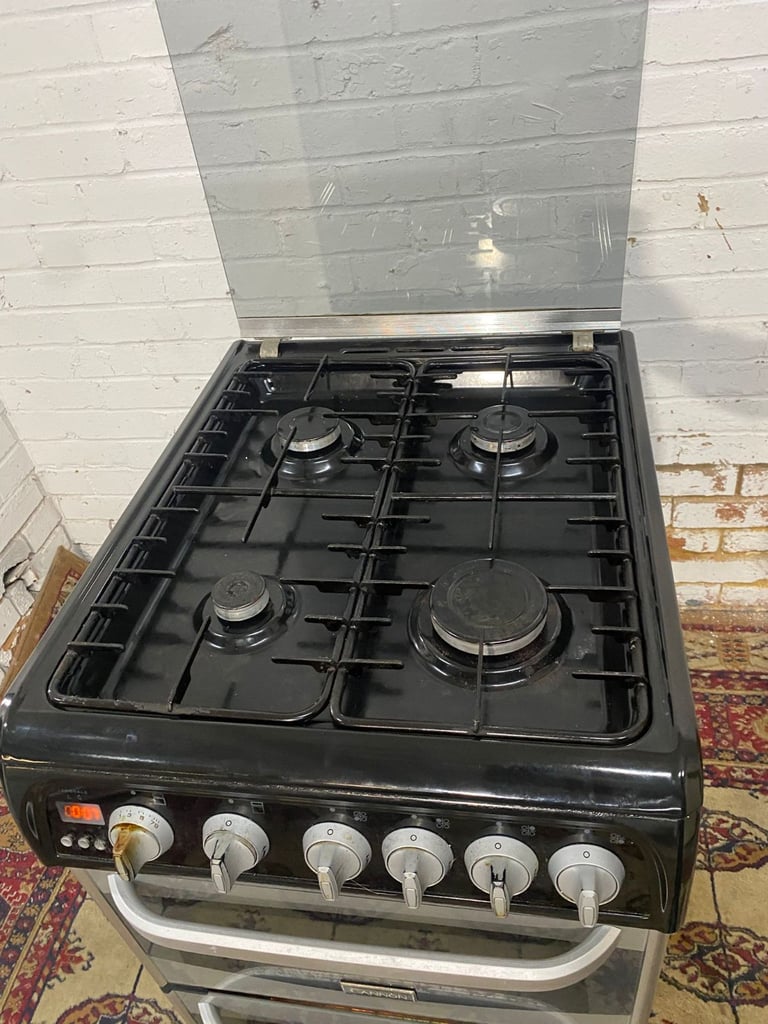 2 beautiful 50cm gas cooker in good condition fully working 