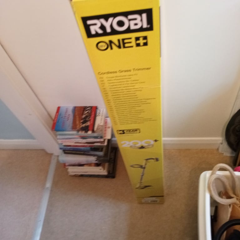 RYOBI Strimmer new 