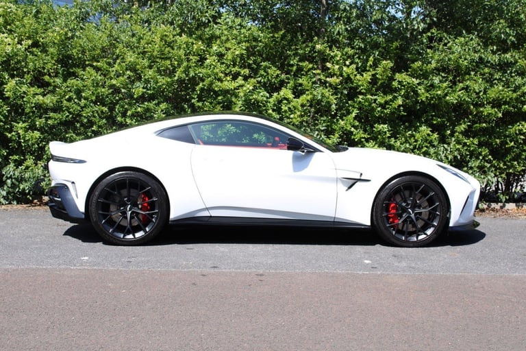 2024 Aston Martin Vantage 4.0 V8 Coupe 2dr Petrol Auto Euro 6 (665 ps) HATCHBACK Petrol Automatic